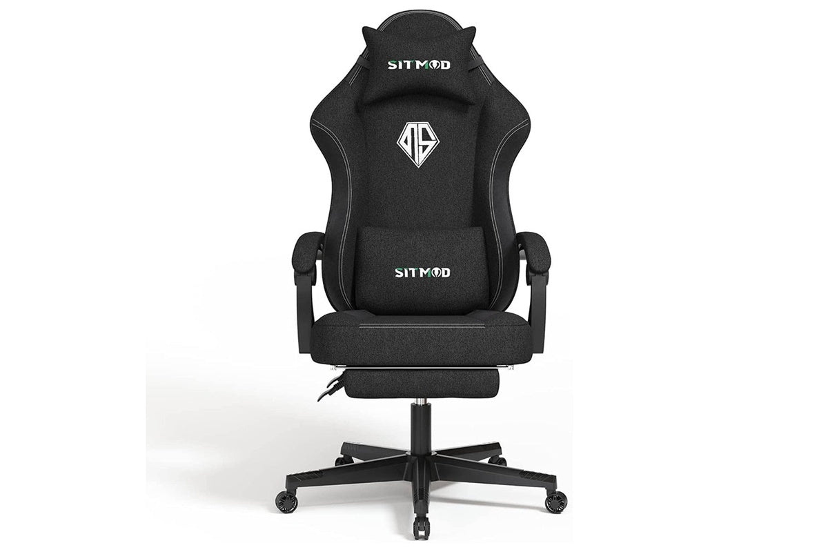 Adjustable armrests on gaming chair
