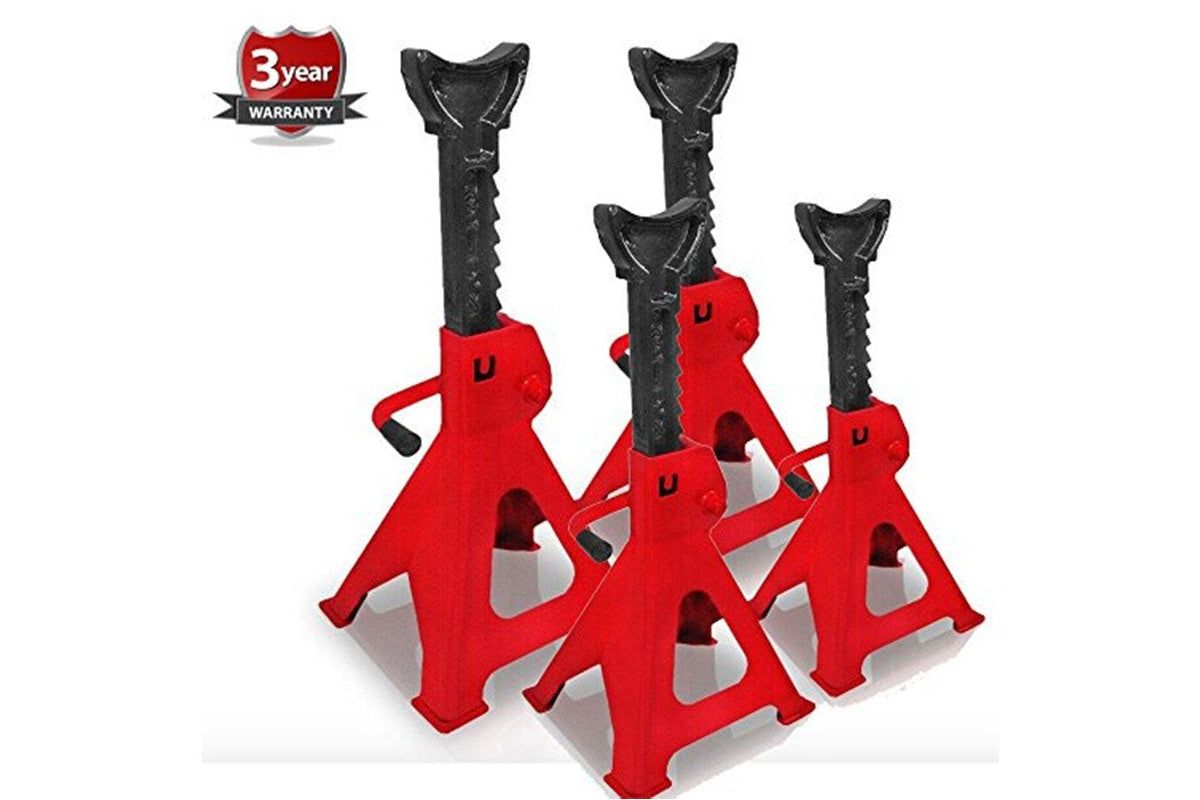 Close-up of adjustable height mechanism on axle stand