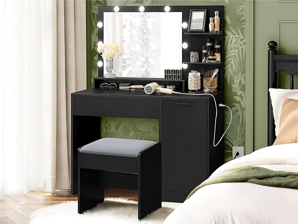 Dressing Table with Mirror