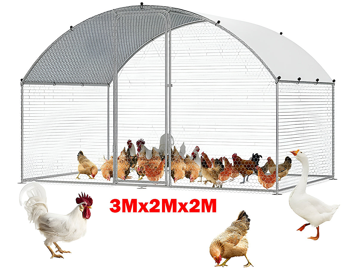 Chicken coop with predator-resistant mesh
