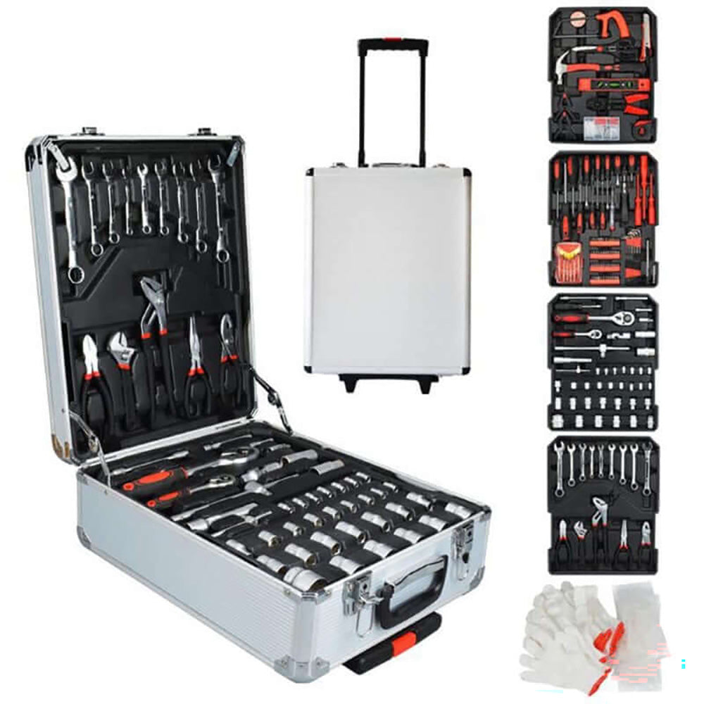 Sockets and ratchet wrenches in tool kit case