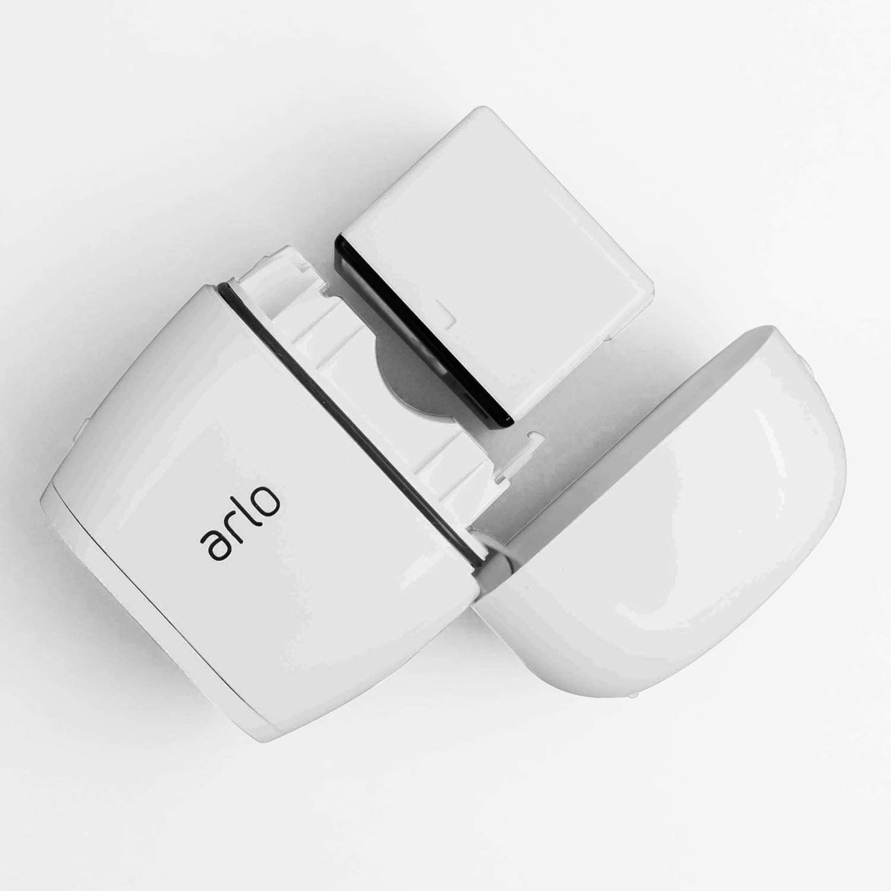 Arlo Pro battery with 2440mAh capacity