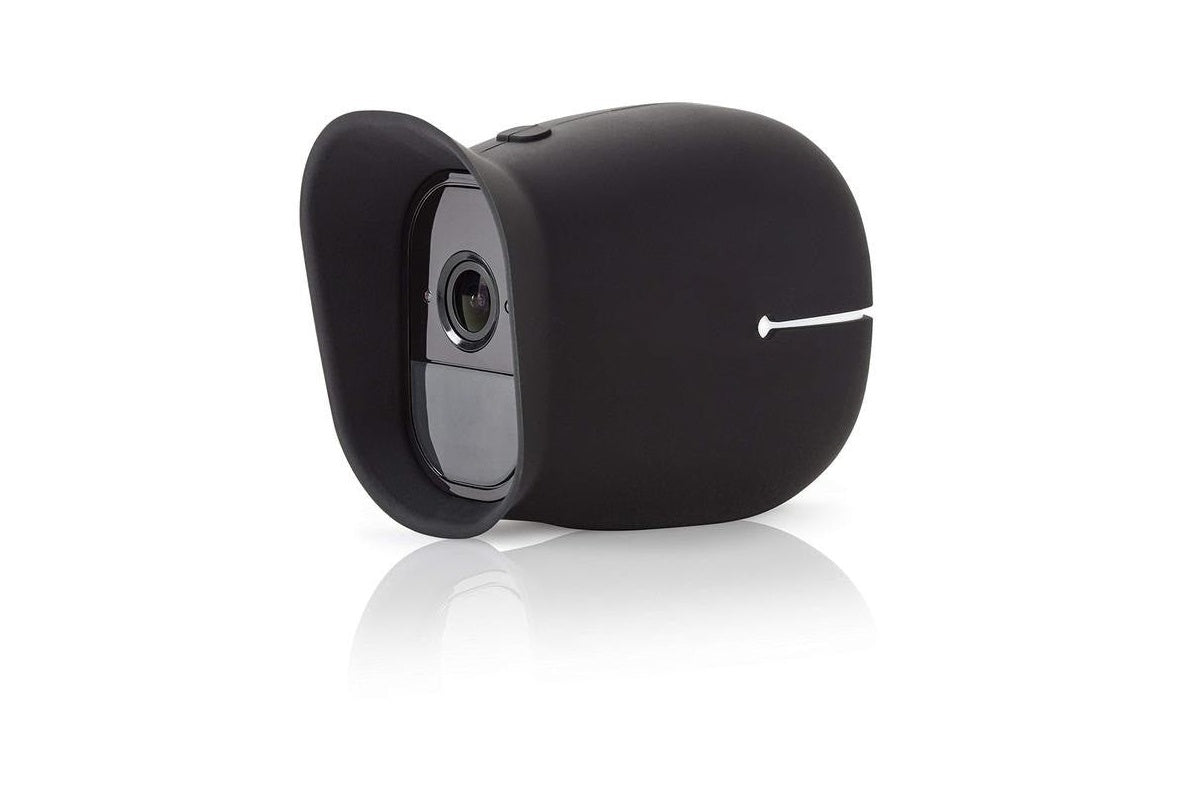 Silicone skin protecting camera from dust and scratches