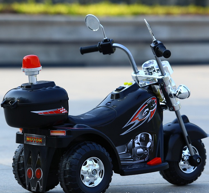 Bike with reverse gear for easy manoeuvre