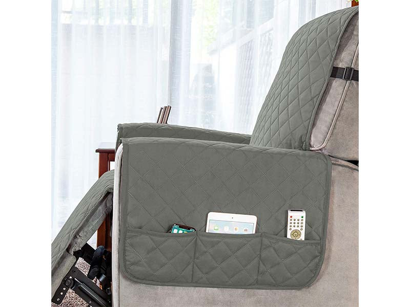 Adjustable elastic straps under recliner chair cover