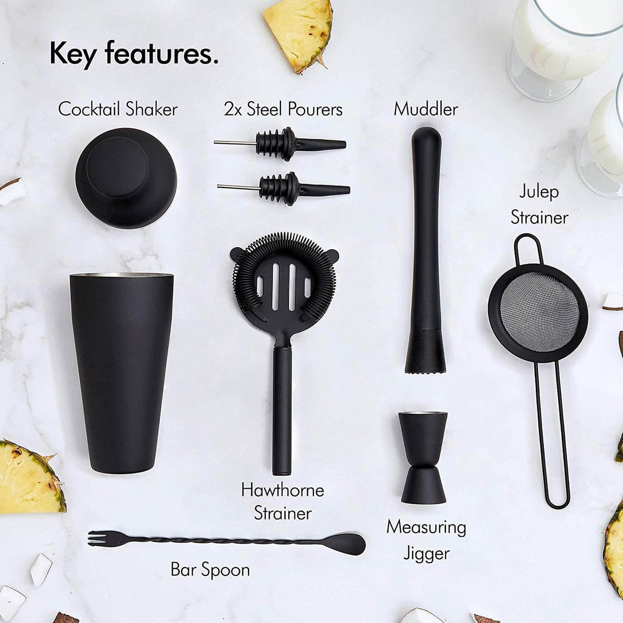 Cocktail shaker set with liquor pourers
