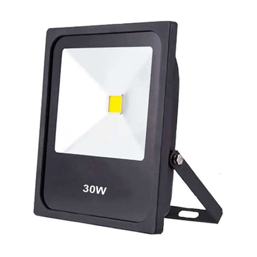 LED flood light used for workshop lighting