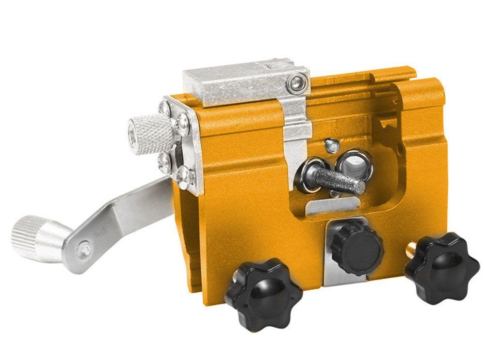 professional chainsaw sharpener