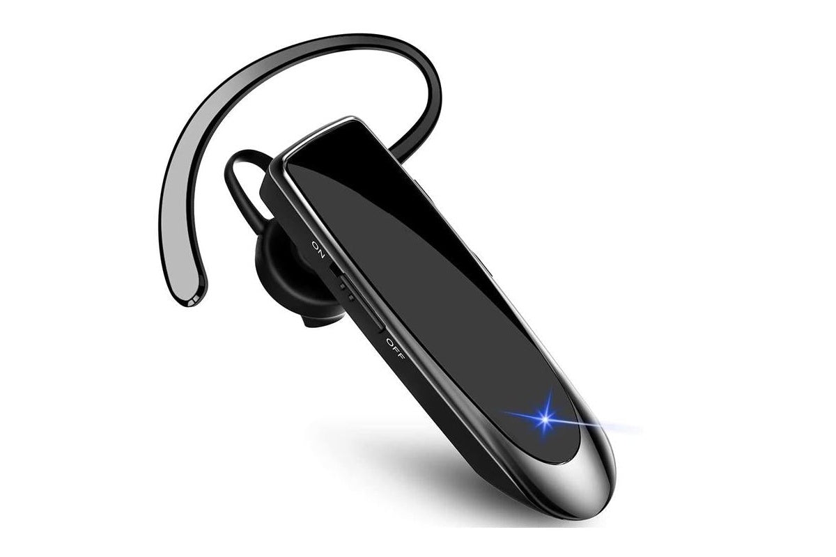 Bluetooth headset with three sizes of silicone ear tips