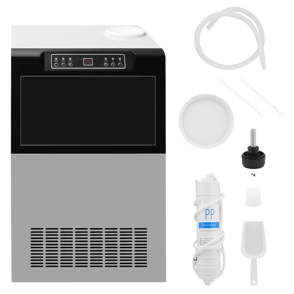 Ice cube maker with ice scoop accessory