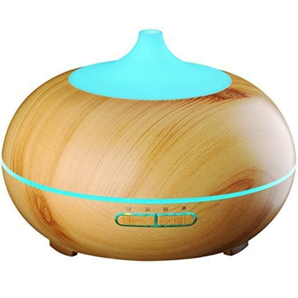 Humidifier aromatherapy diffuser with wood grain finish