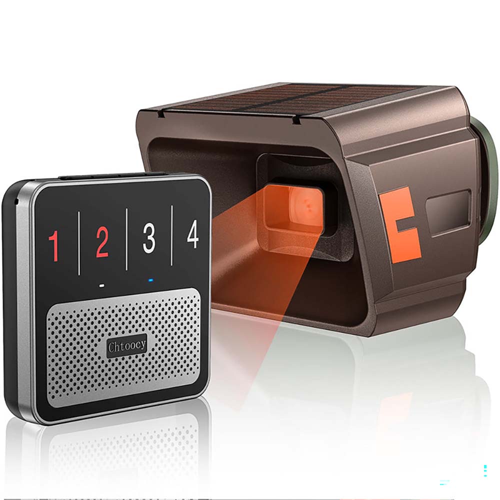 Motion detector with low battery signal indicator