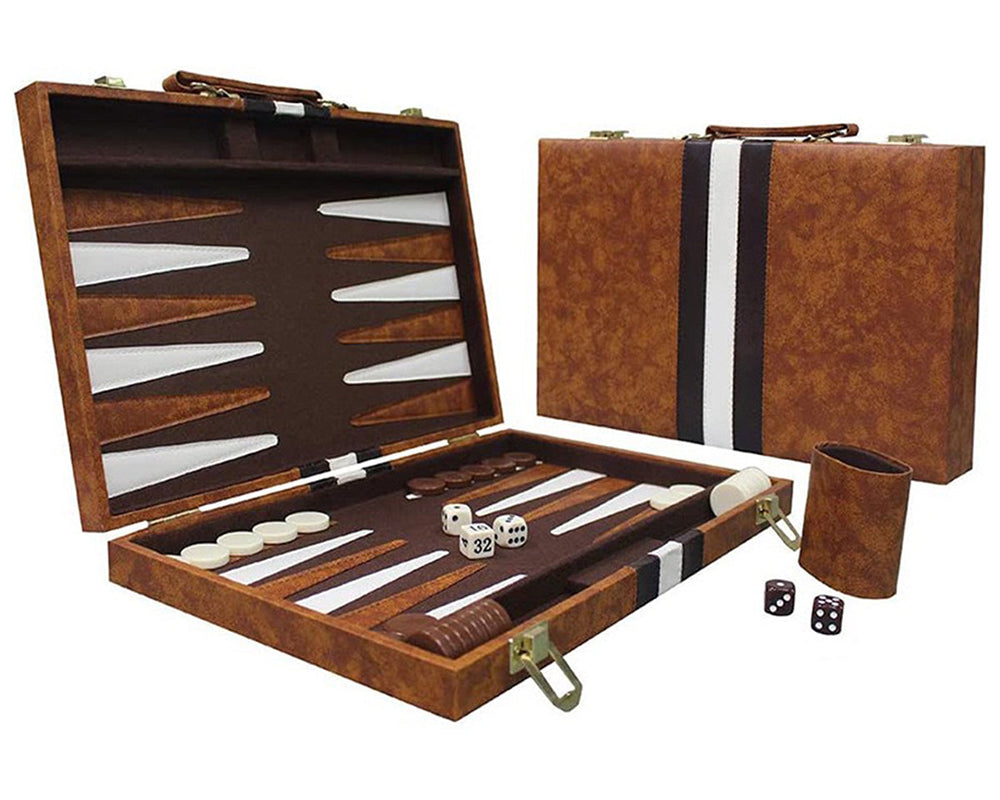 Backgammon set showing 15 pieces per colour