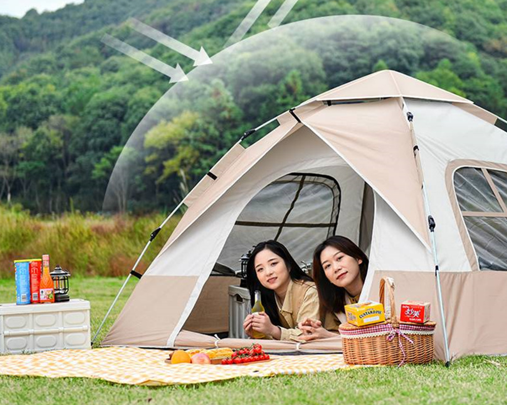 Camping tent